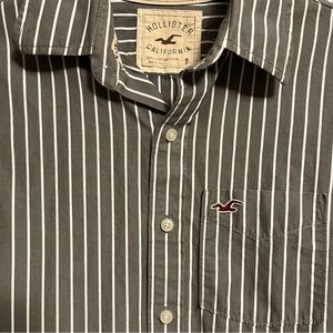 2/30 Hollister Striped Button Down Shirt SM HCO Dress shirt Button Up GRAY WHITE